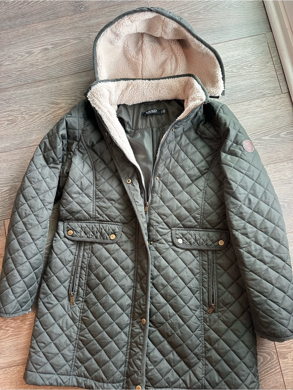 Quilted Hooded Coat with Sherpa Lining - Olive